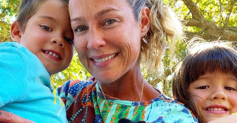 Luana Piovani encanta ao publicar registros de viagem na companhia de seus filhos gêmeos, Bem e Liz