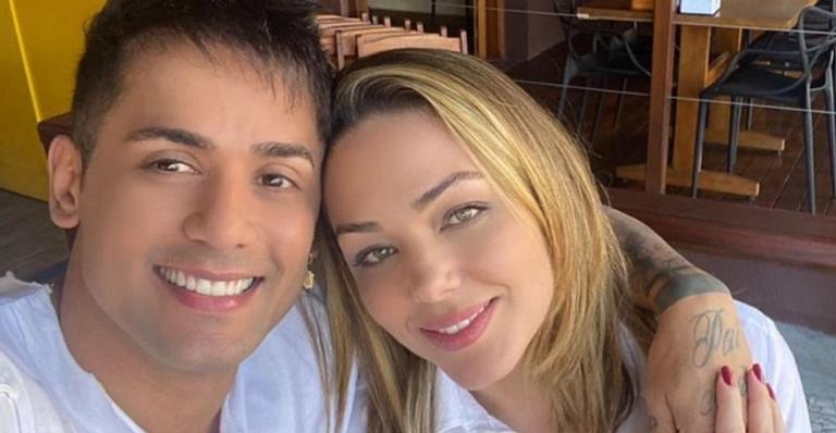 Tania Mara se declara para o cantor Tiago: ”Se faz sentir, faz sentido”