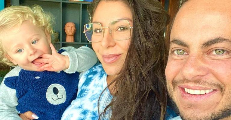 Andressa Ferreira encanta com lindos registro em família: ”Eu amo vocês!