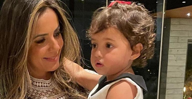 Paloma Tocci comemora aniversário de três anos da filha, Maya