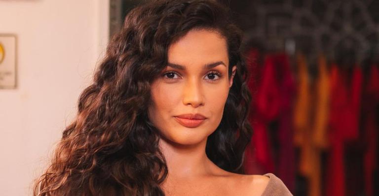 Juliette aposta em look curtinho para live de Wesley Safadão e deixa os seguidores de queixo caído