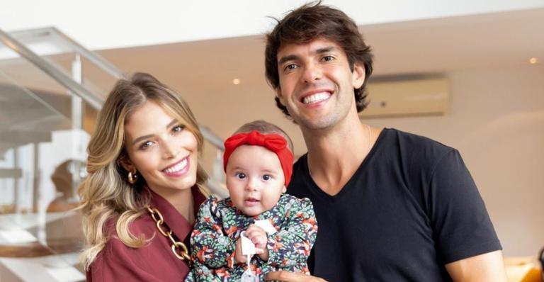 Carol Dias compartilha um adorável clique de Kaká com a filha caçula