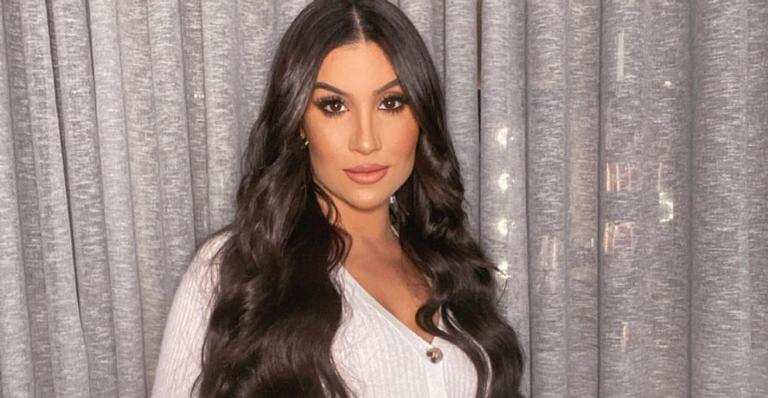 Bianca Andrade curte o final de sua gravidez: ”A saudade que eu vou ficar dessa barriguinha”