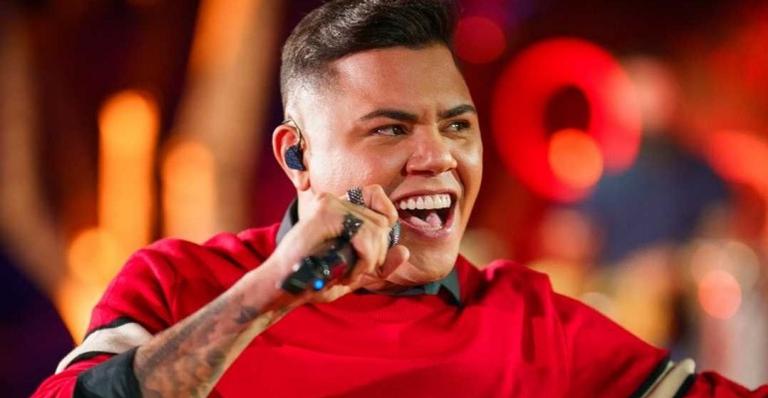 Felipe Araújo resgata origens em novo EP ‘Check’: ”Minha essência”