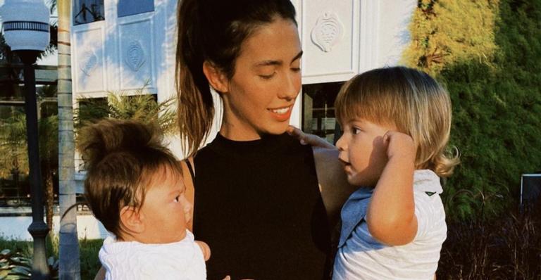 Gabi Brandt explode o fofurômetro ao mostrar amizade dos filhos, Davi e Henri: ”Amor”
