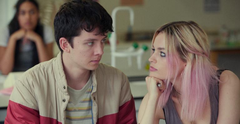 Netflix publica fotos inéditas da 3ª temporada de Sex Education e anuncia data de estreia
