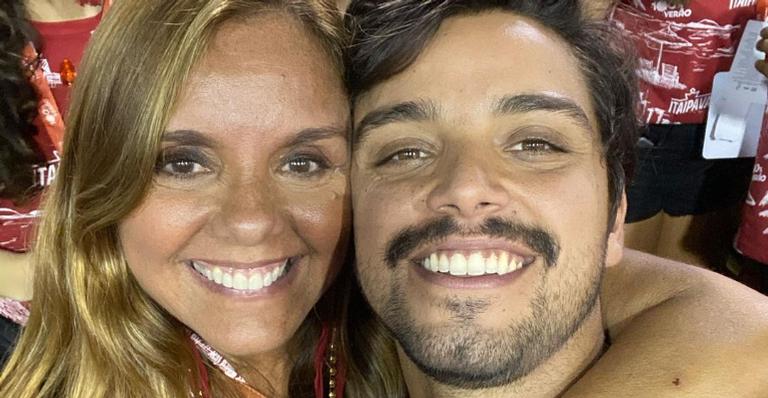 Ana Sang exibe torcida organizada para o filho, Rodrigo Simas na ‘Super Dança dos Famosos’
