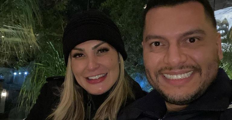 Andressa Urach exibe corpão e manda recado para feministas: ”Respeitem a minha decisão”