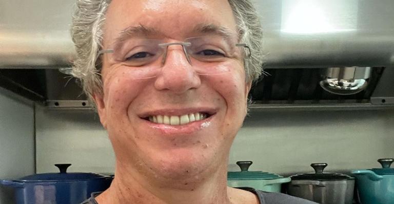 Após quase dois anos, Boninho almoça com o pai e comemora: ”Salve chef Bonão”