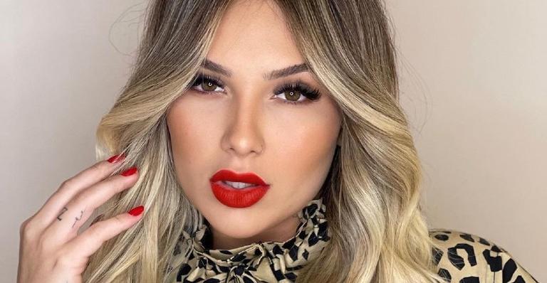 Virginia Fonseca surge belíssima em selfie descontraída e brinca: ”A mãe tá on!”
