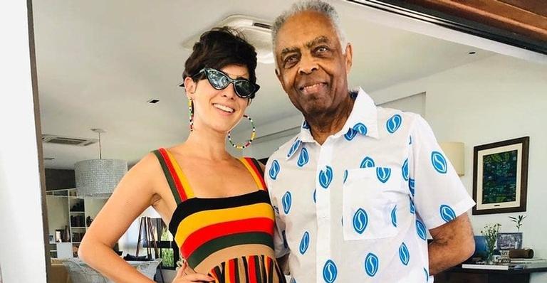 Em seu aniversário, Gilberto Gil recebe homenagem de Fernanda Paes Leme: ”Amo você”