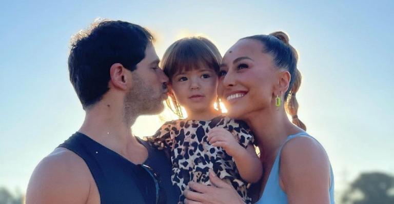 Sabrina Sato, Duda Nagle e Zoe aparecem curtindo dia de piscina em vídeo divertido