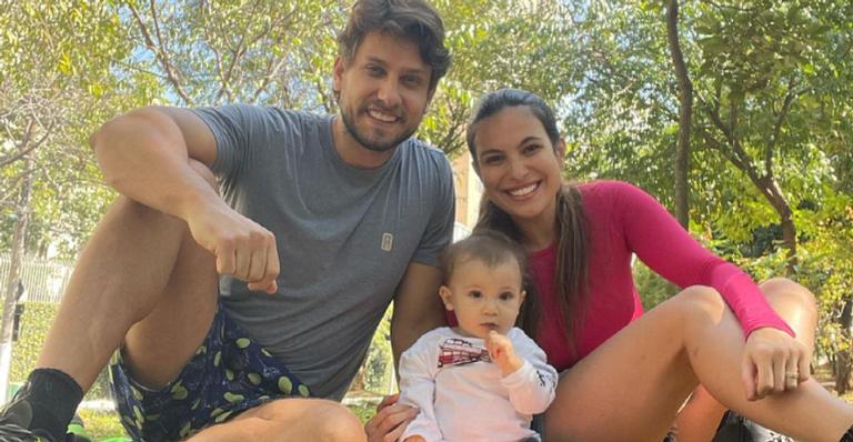 Kamilla Salgado esbanja gratidão ao compartilhar registro em família: ”Obrigada Deus”