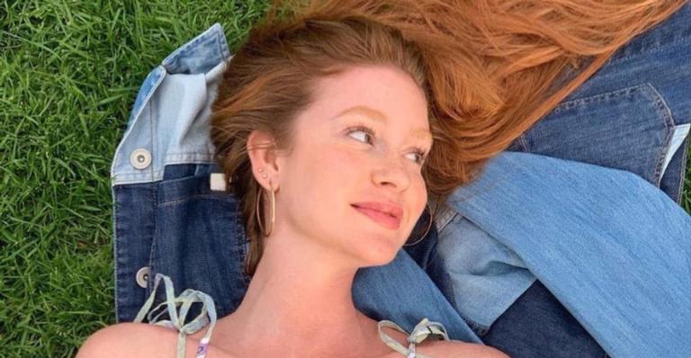 Marina Ruy Barbosa aposta em topless e coleciona elogios: ”Que deusa”