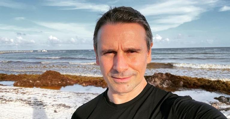 Em Portugal, Murilo Rosa curte momento com os filhos: ”Eu e meus gatões”