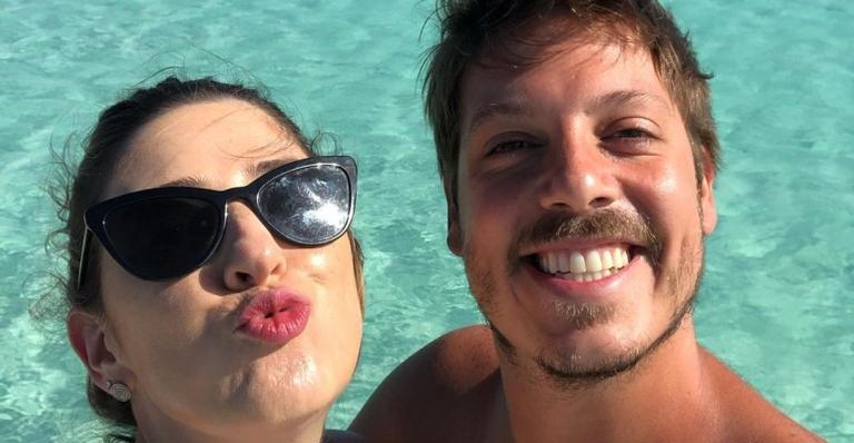 Dani Calabresa comemora aniversário de Fabio Porchat com divertida homenagem