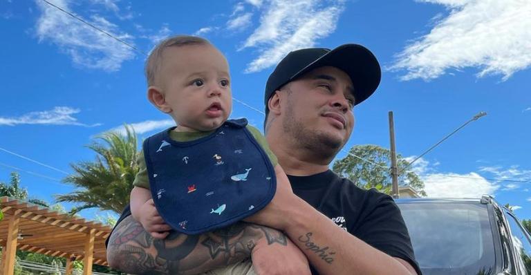 Kauan, da dupla com Matheus, celebra primeiro aniversário do filho caçula: ”Cheio de luz”