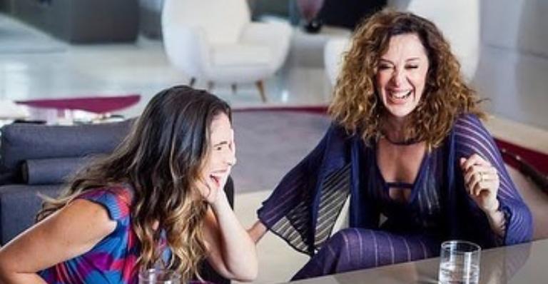 Claudia Raia comemora o aniversário de Ingrid Guimarães: ”Sou infinitamente apaixonada!”