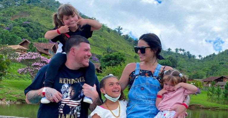 Ferrugem curte parque de diversões ao lado da família: ”Fim de semana incrível”