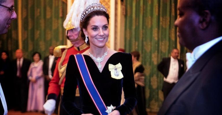 Kate Middleton se isola após ter contato com pessoa com Covid-19