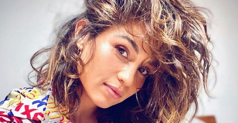 Nanda Costa compartilha clique exibindo o barrigão e arranca elogios: “Linda”