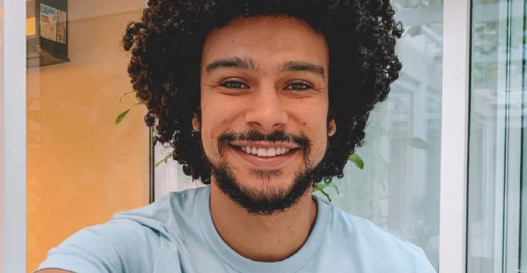 Sérgio Malheiros relembra prática de kite surf antes da pandemia e impressiona web: ”Maravilhoso”