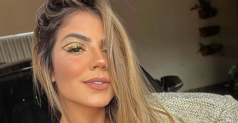 De biquíni, Hariany Almeida rebola muito em vídeo e rouba a cena com bronzeado: ”Gata”