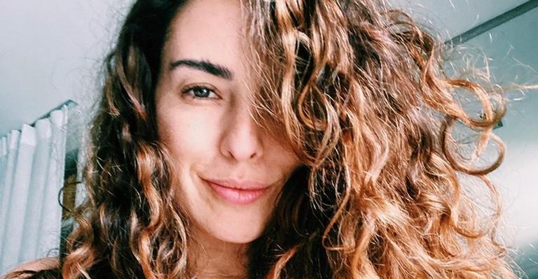 Em clima de TBT, Fernanda Paes Leme resgata clique com o cantor Xororó: ”Ícone”