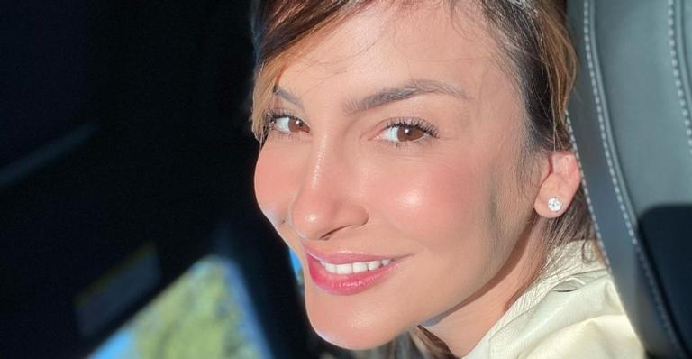 Claudia Leitte comemora o seu aniversário de 41 anos com a família
