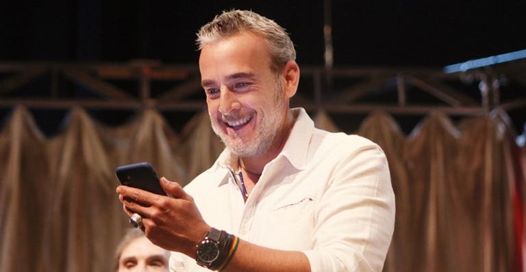 Com direção de Alexandre Borges, peça ‘Palhaços’ reúne famosos em teatro de São Paulo