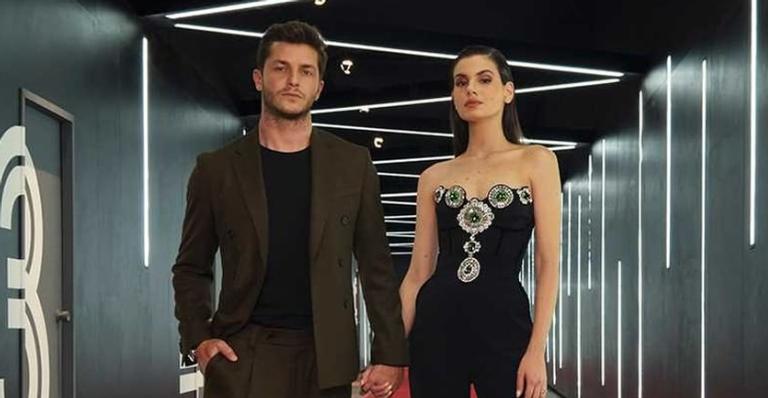 Camila Queiroz fala sobre ‘Casamento às Cegas Brasil’: ”Está chegando”