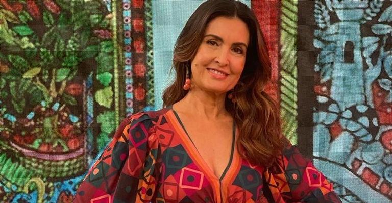 Fátima Bernardes recorda foto do começo da carreira: ”Primeiros registros”