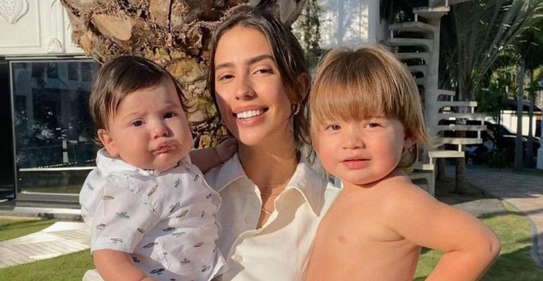 Gabi Brandt explode o fofurômetro ao postar vídeo com os filhos: ”Meus gêmeos”
