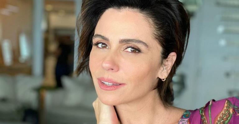 Giovanna Antonelli passa fim de semana no trabalho: ”Sábadou no estúdio”
