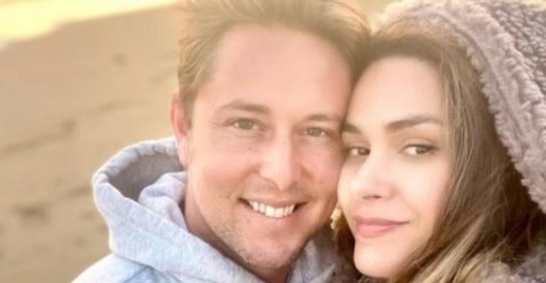 Fernanda Machado faz declaração para o marido ao completar 10 anos de casada: ”Meu grande amor”