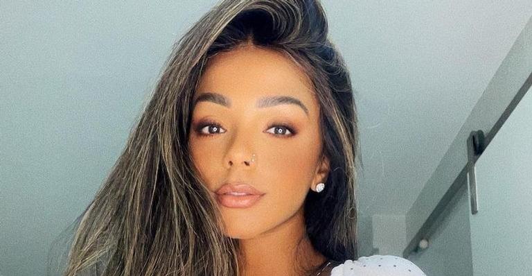 Em Cancún, Brunna Gonçalves ostenta corpaço escultural com biquíni cavado fio dental: ”Monumento”