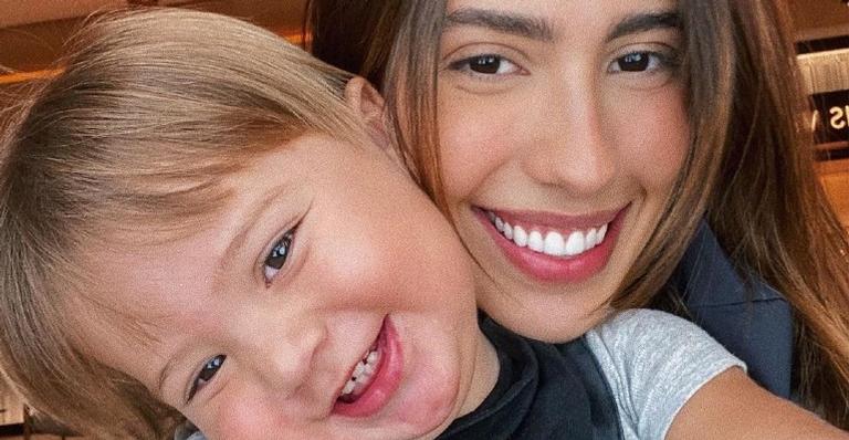 Gabi Brandt compartilha clique perfeito de Davi e dispara: ”Tá enorme”