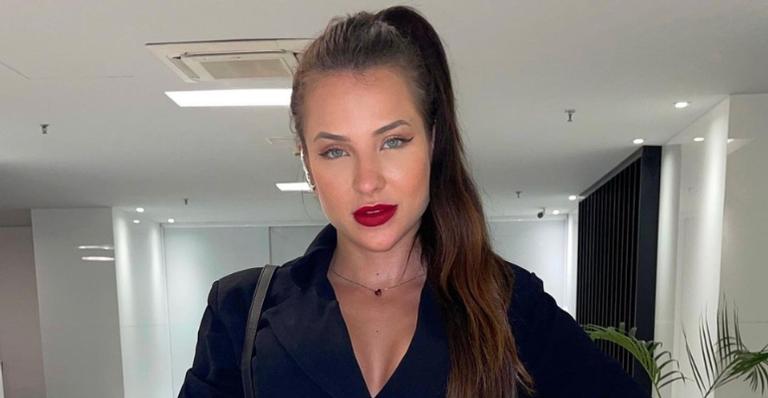 Gabi Martins surpreende seguidores ao se caracterizar como uma sereia: ”Já caíram nesse canto?”
