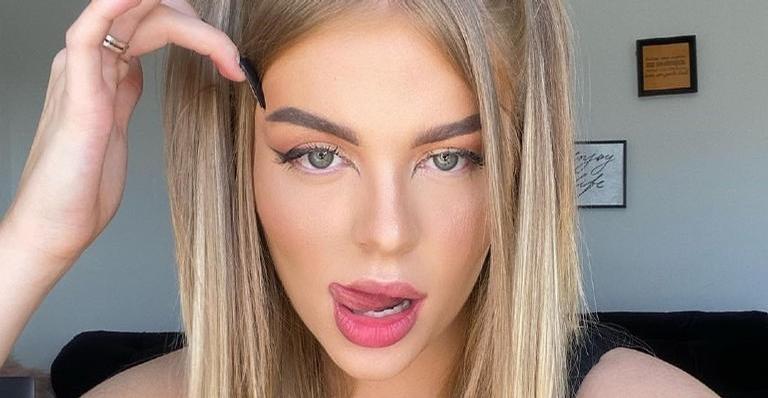 Luísa Sonza arranca suspiros ao rebolar com body todo transparente