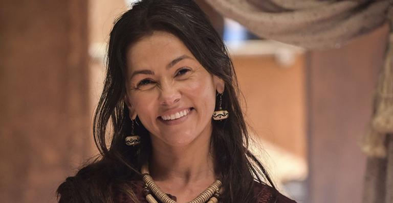 Ex-Tiazinha Suzana Alves vive mulher sofredora em ‘Gênesis’