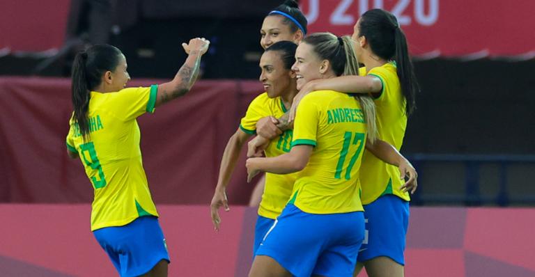 Famosos celebram a vitória da Seleção Feminina de Futebol na Olimpíada de Tóquio
