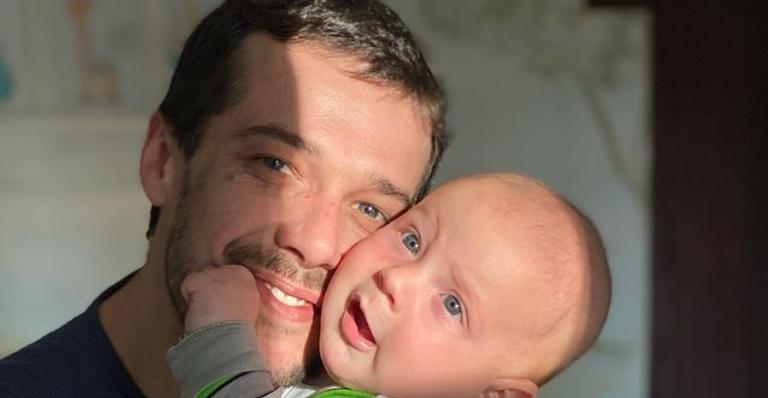 Jayme Matarazzo compartilha cliques com o filho e se declara: ”Meu melhor amigo”