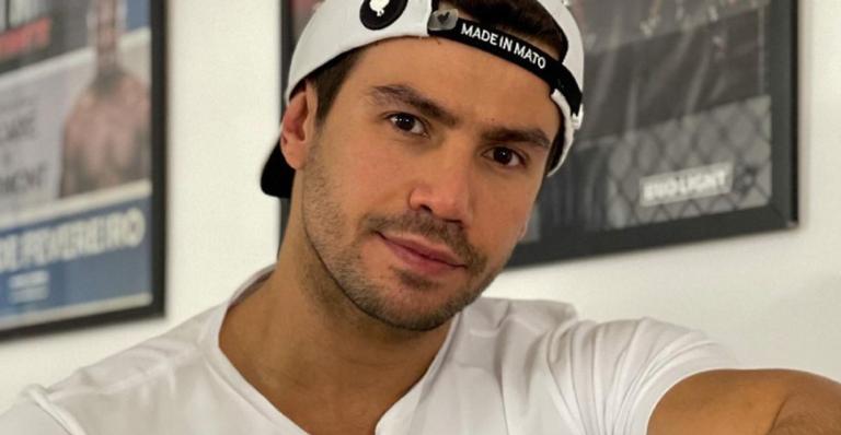 Mariano mostra antes e depois de treino especial e surpreende fãs: ”Foram 21 dias”