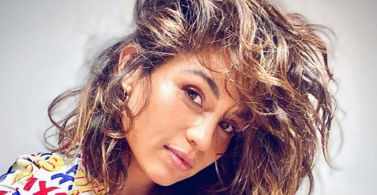 Nanda Costa exibe o barrigão das filhas gêmeas: ”Gerando esperança”