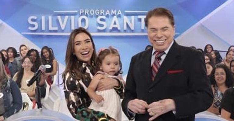 Após quase dois anos, Silvio Santos retorna ao SBT e Patrícia Abravanel comemora
