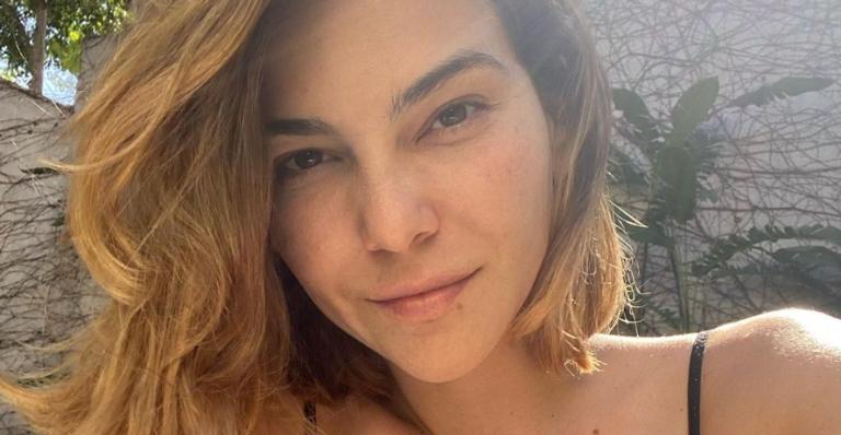 Tainá Müller impressiona ao exibir boa forma conquistada para viver personagem: ”Marombeira”