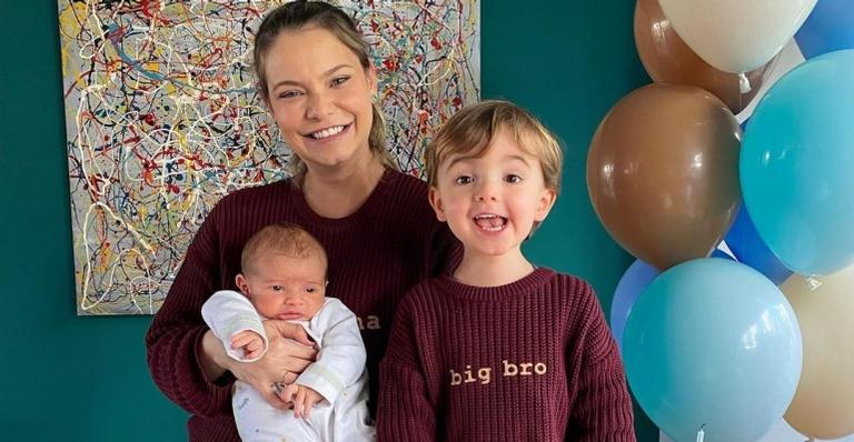 Milena Toscano comemora primeiro mês do filho: ”Chegou para completar nossa vida”