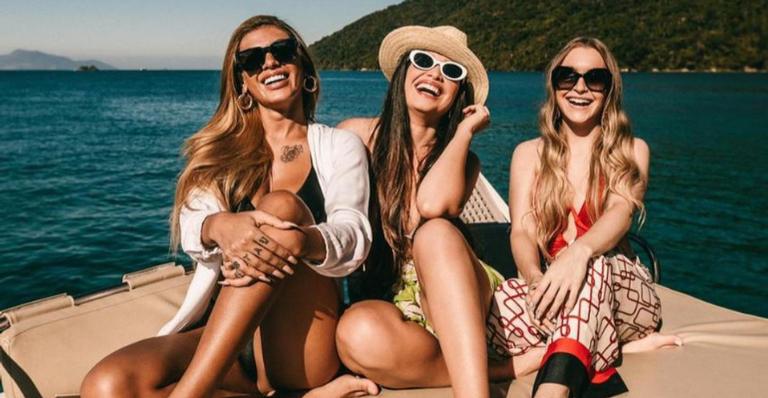 Juliette Freire curte fim de semana com Pocah e Carla Diaz
