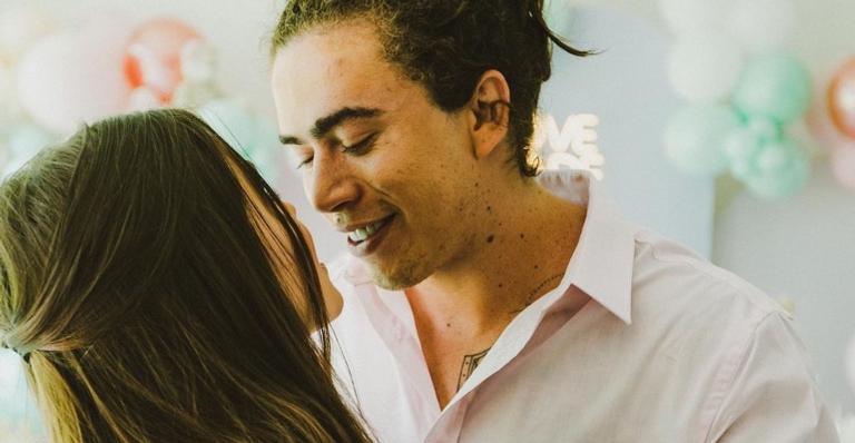 Maria Lina faz declaração de amor apaixonada a Whindersson Nunes: ”Pra sempre estarei aqui”