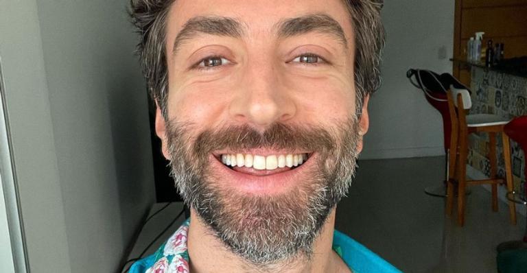 Se preparando para ‘Verdades Secretas 2’, Rodrigo Pandolfo mostra treinos intensos na academia